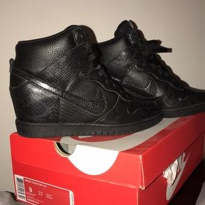 Nike Women’s Dunk Sky Hi